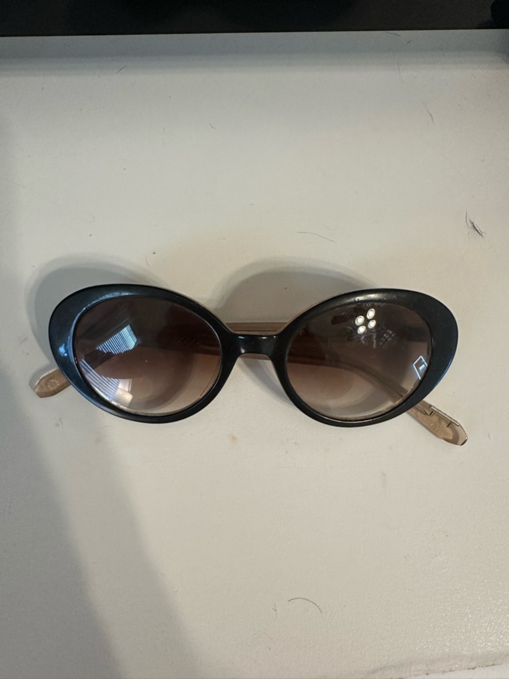 KREWE Black Cat-Eye Sunglasses with Brown Gradient Lenses